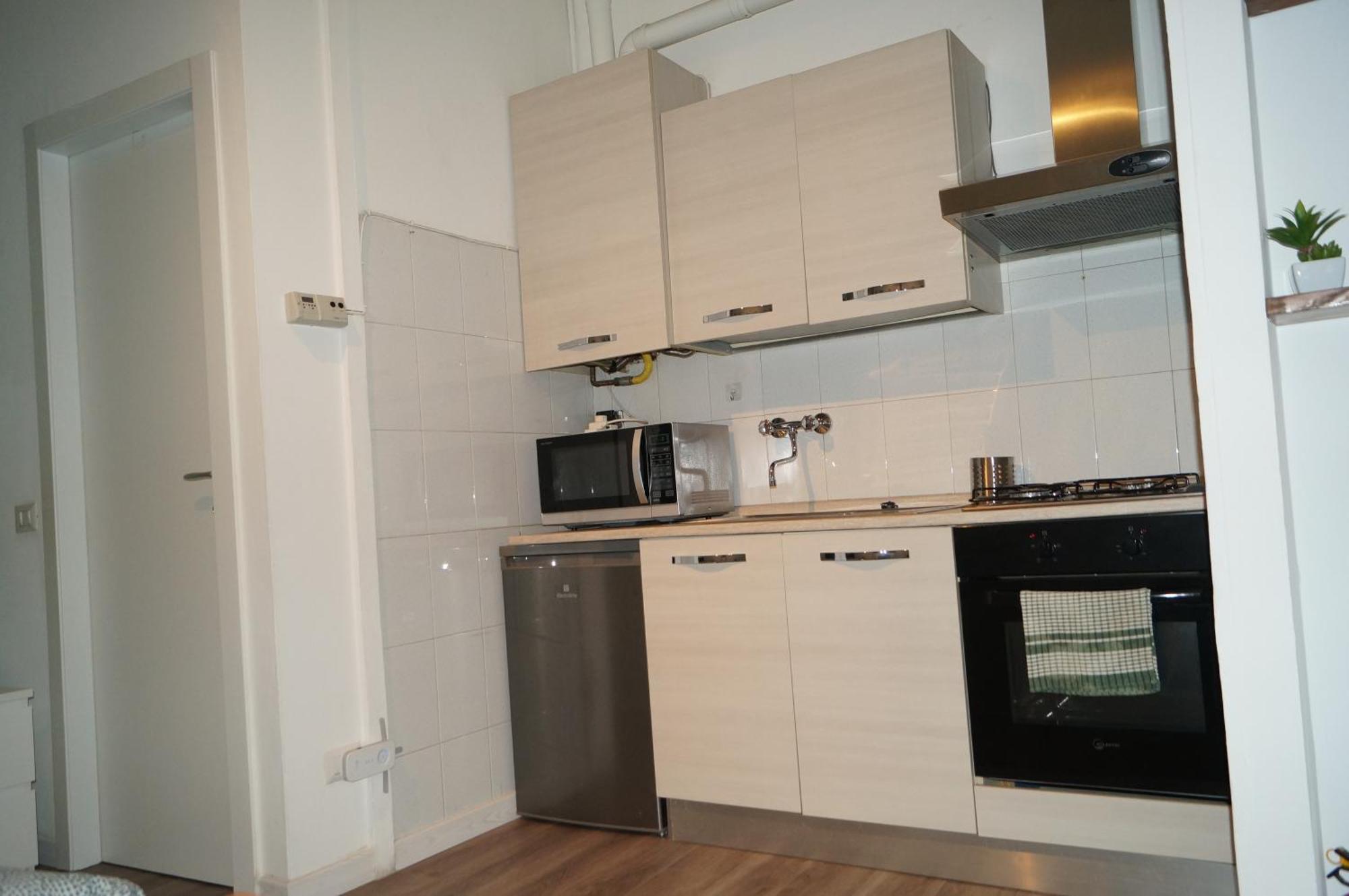 House Naviglio Quattro Apartment มิลาน ภายนอก รูปภาพ
